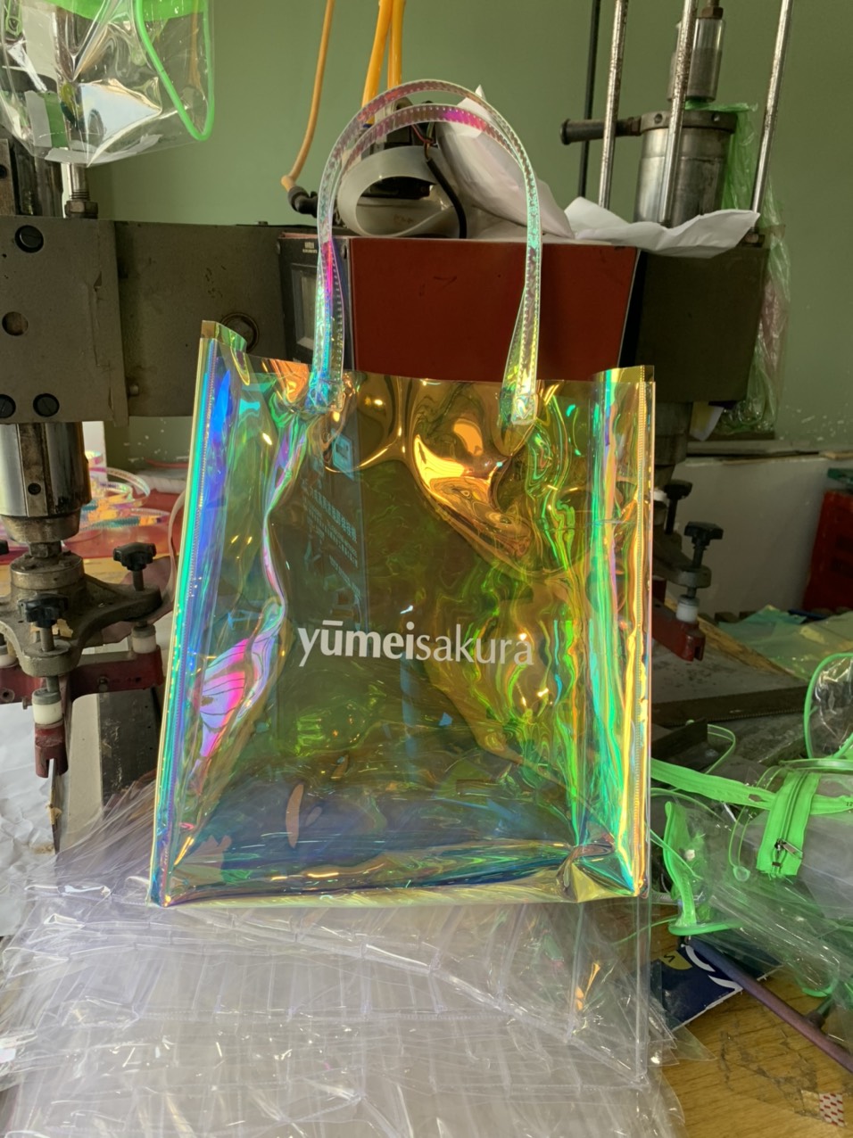 Túi ánh kim 7 màu - Túi Nhựa PVC Biển Đông - Công Ty TNHH Sản Xuất Túi Nhựa PVC Biển Đông